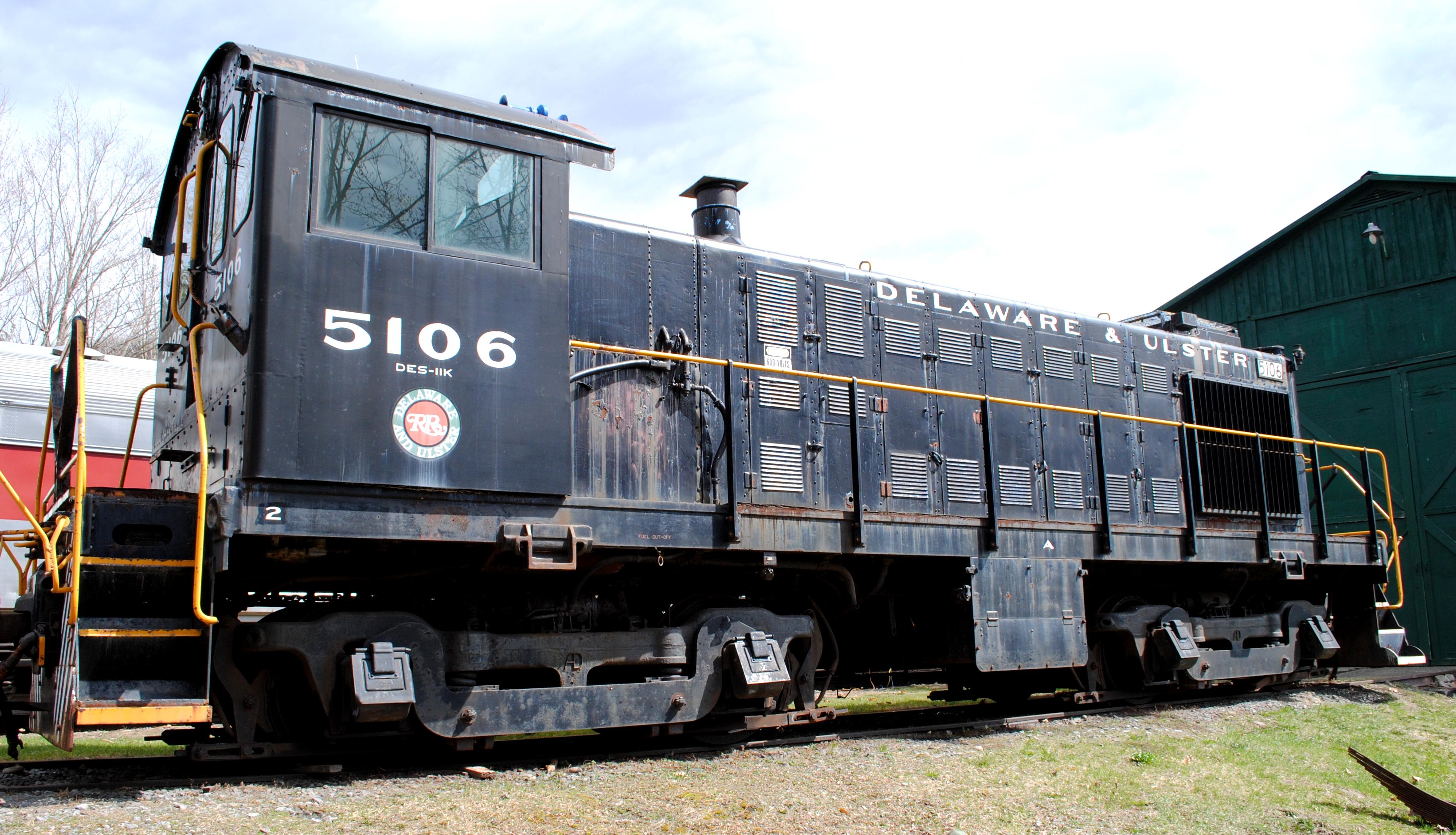 D&U RR engine stored